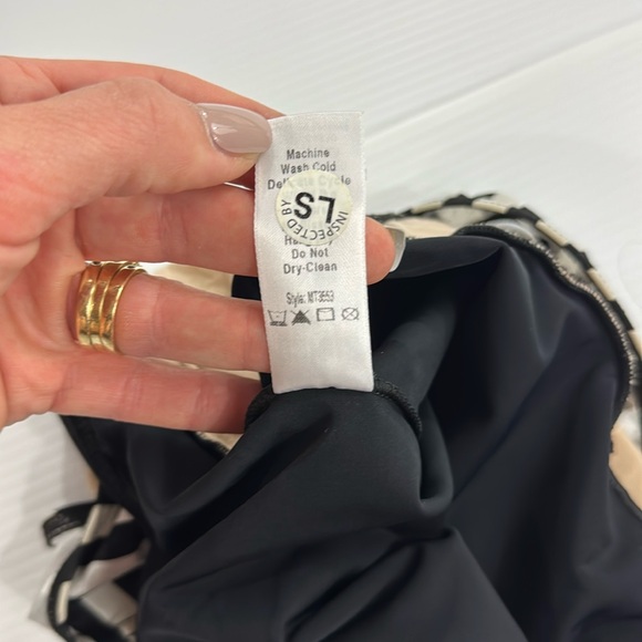 365. Balera Black and White Halter leotard (M) - Picture 8 of 8